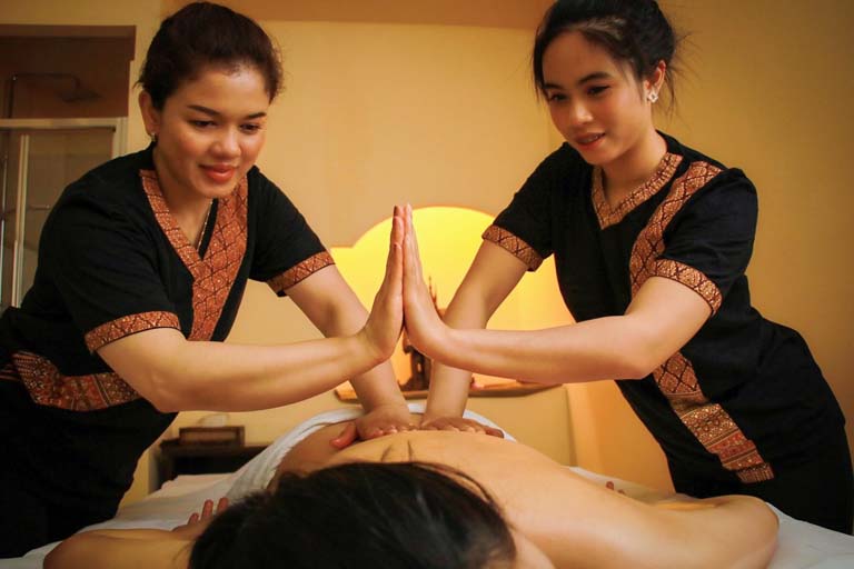Four_Hands_Massage